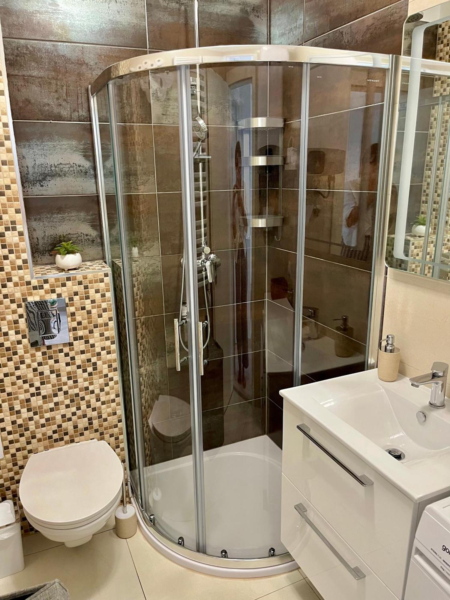 Apartment Laura Подстрана Екстериор снимка